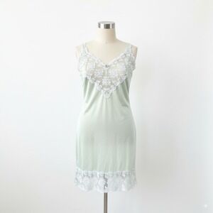 American Vintage Pale Mint Green Lace-Trim Slip Chemise